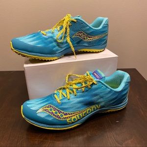 Saucony XC5 Women’s Racing Flat/cross Country Shoe
